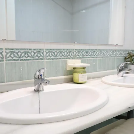 Ae7 - Townhouse For 5 With Private Garage And Year-round Pool - Terrace And Ac Appartement