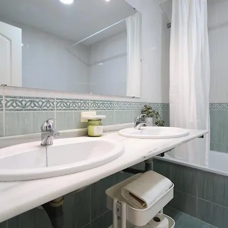 Ae7 - Townhouse For 5 With Private Garage And Year-round Pool - Terrace And Ac Appartement Fuengirola