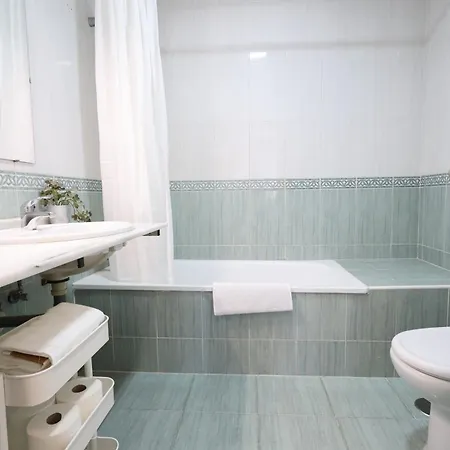 Ae7 - Townhouse For 5 With Private Garage And Year-round Pool - Terrace And Ac Appartement Fuengirola
