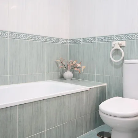 Ae7 - Townhouse For 5 With Private Garage And Year-round Pool - Terrace And Ac *